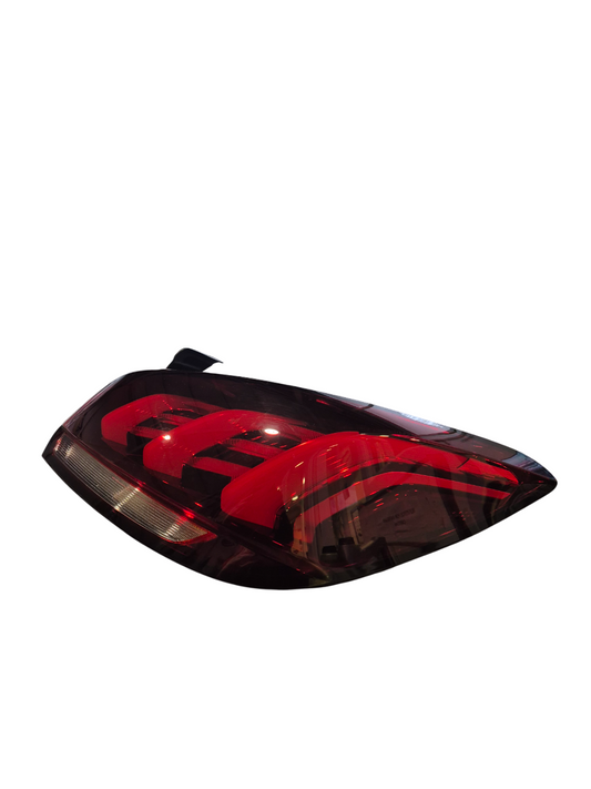 FAROL TRASERO DERECHO MG 5